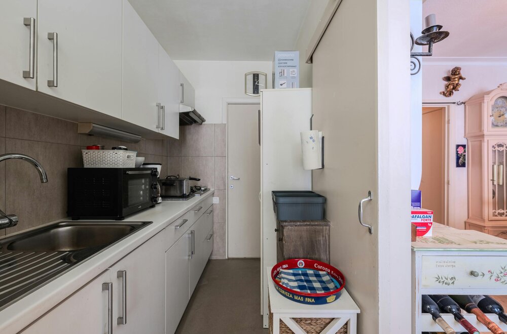 centraal-2-slaapkamer-appartement-vlakbij-zee-te-oostende009.jpg