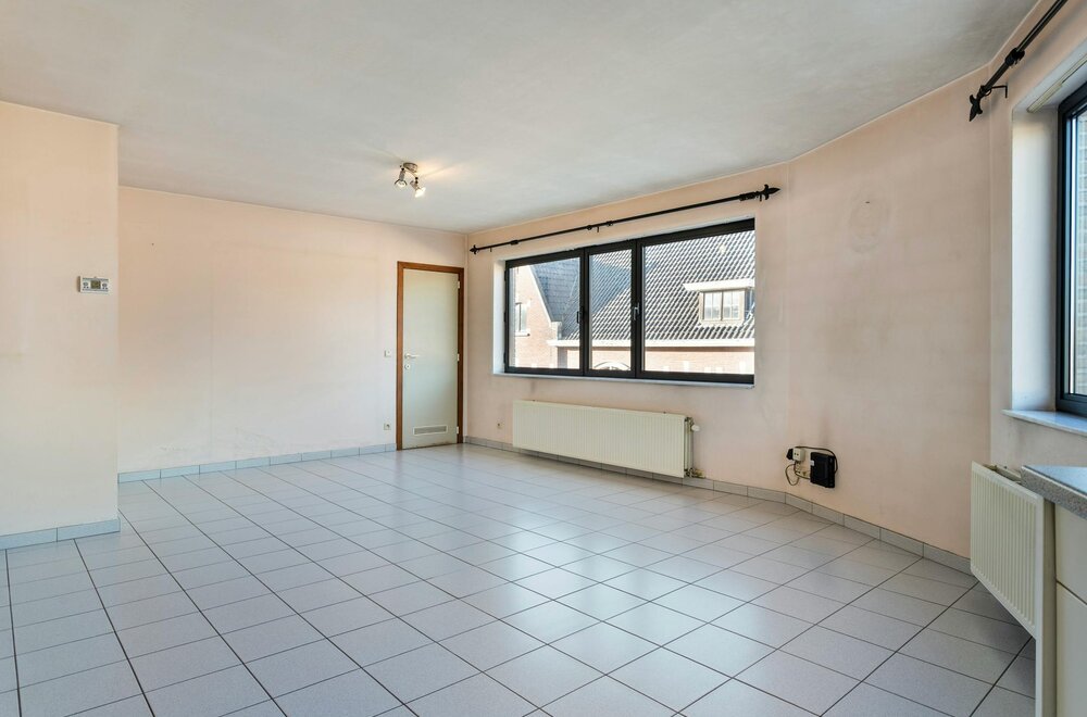 centraal-gelegen-en-lichtrijk-1-slpk-appartement-in-ardooie004.jpg