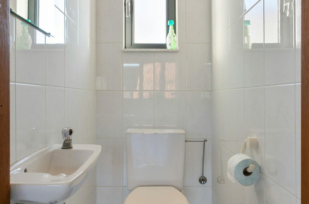 centraal-gelegen-en-lichtrijk-1-slpk-appartement-in-ardooie011.jpg