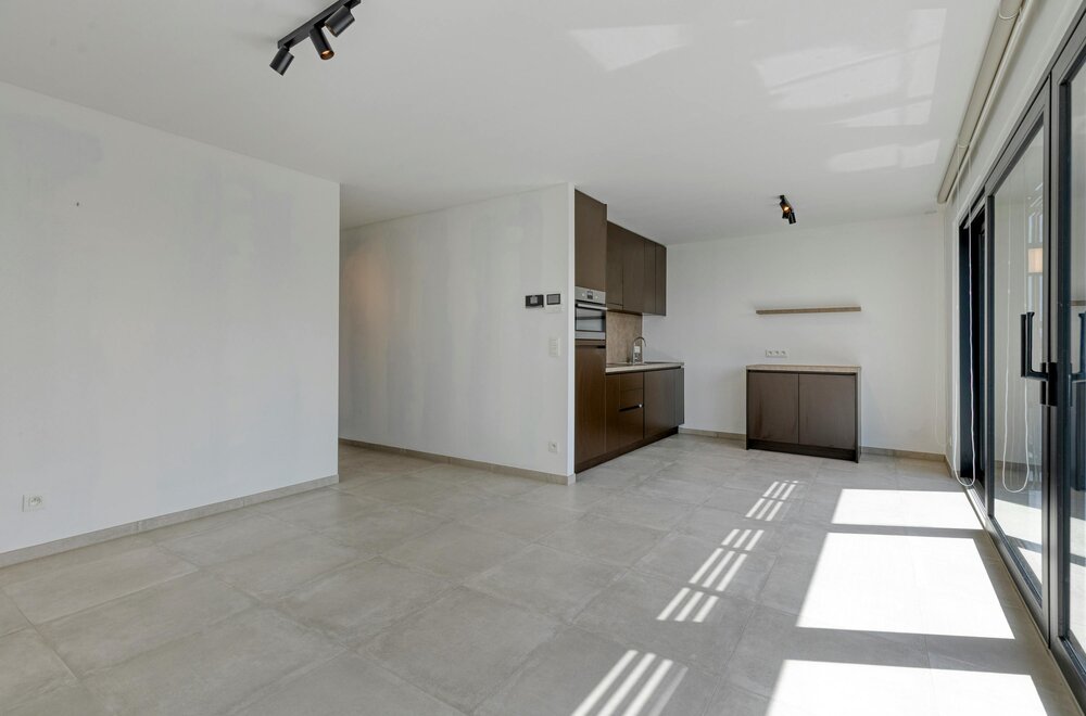 appartement-met-n-slaapkamer-en-ruim-terras-over-het-water010.jpg