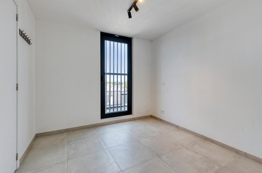 appartement-met-n-slaapkamer-en-ruim-terras-over-het-water015.jpg