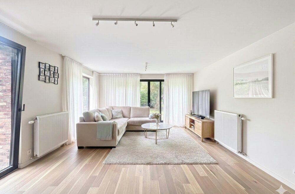 gelijkvloers-2-slaapkamer-appartement-in-park-van-damme-eeklo001.jpg