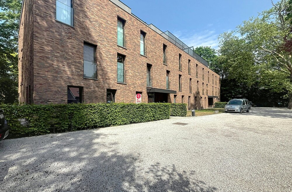 gelijkvloers-2-slaapkamer-appartement-in-park-van-damme-eeklo003.jpg