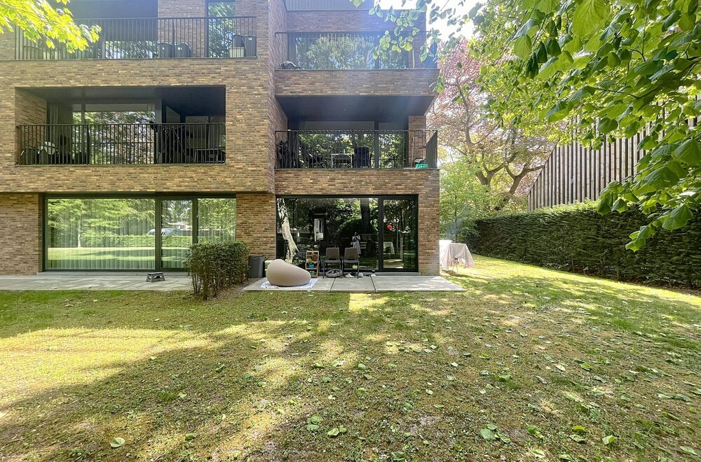gelijkvloers-2-slaapkamer-appartement-in-park-van-damme-eeklo013.jpg