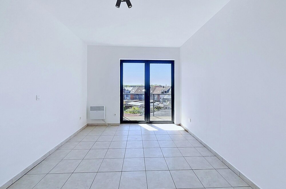 appartement-met-2-slaapkamers-te-koop-aan-station-in-eeklo012.jpg