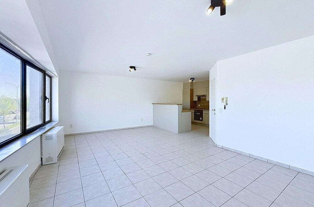 appartement-met-2-slaapkamers-en-terras-aan-station-eeklo005.jpg