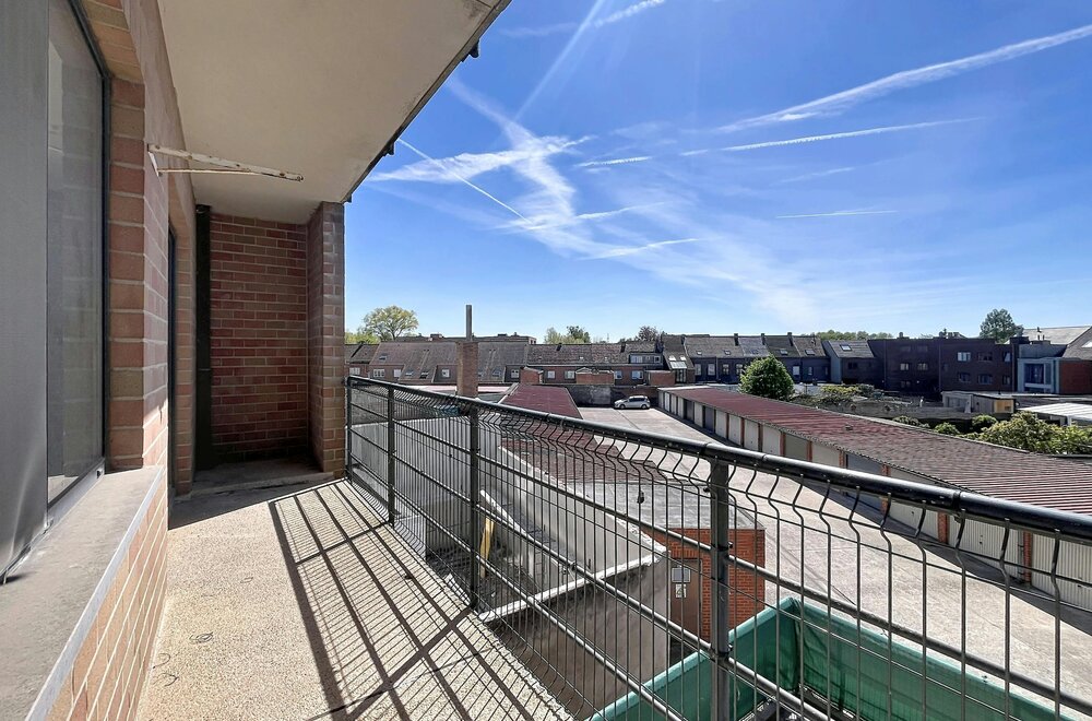 appartement-met-2-slaapkamers-en-terras-aan-station-eeklo019.jpg
