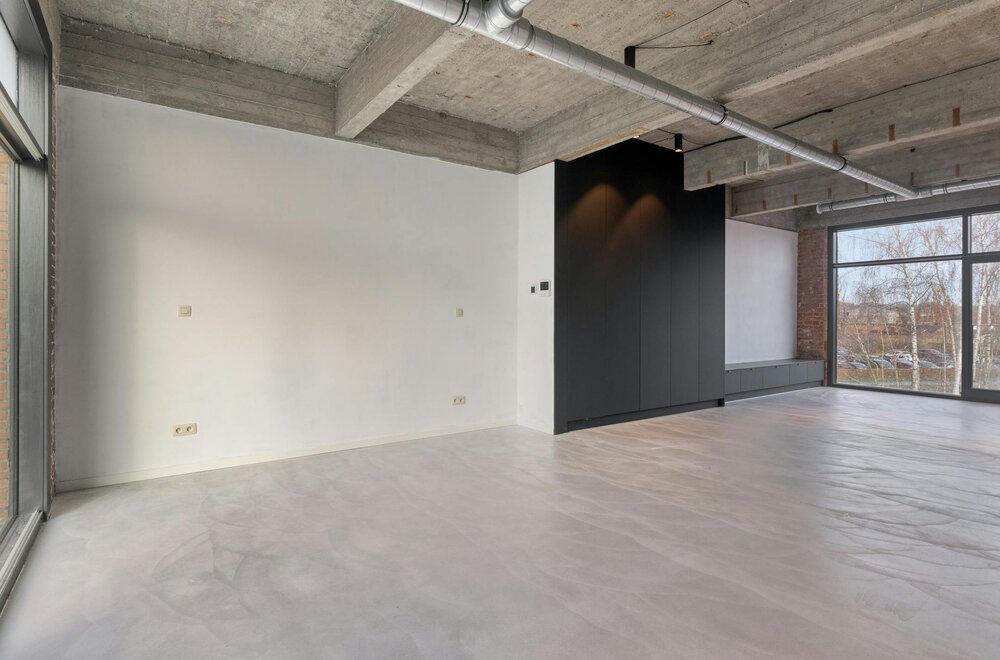 ruime-loft-in-ronse-te-koop-004.jpg