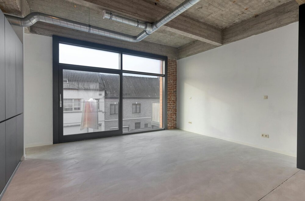 ruime-loft-in-ronse-te-koop-011.jpg