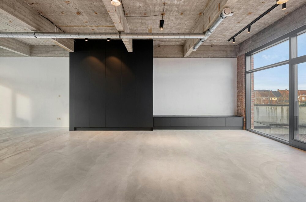 ruime-loft-in-ronse-te-koop-016.jpg