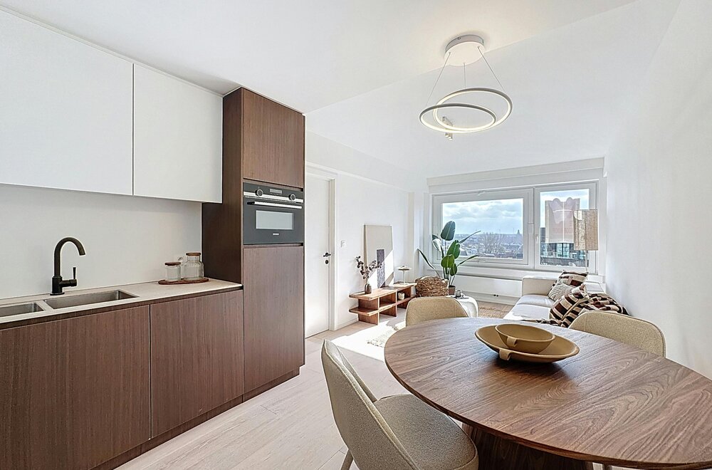 knap-appartement-vlakbij-het-heldenplein-in-heist-te-koop002.jpg