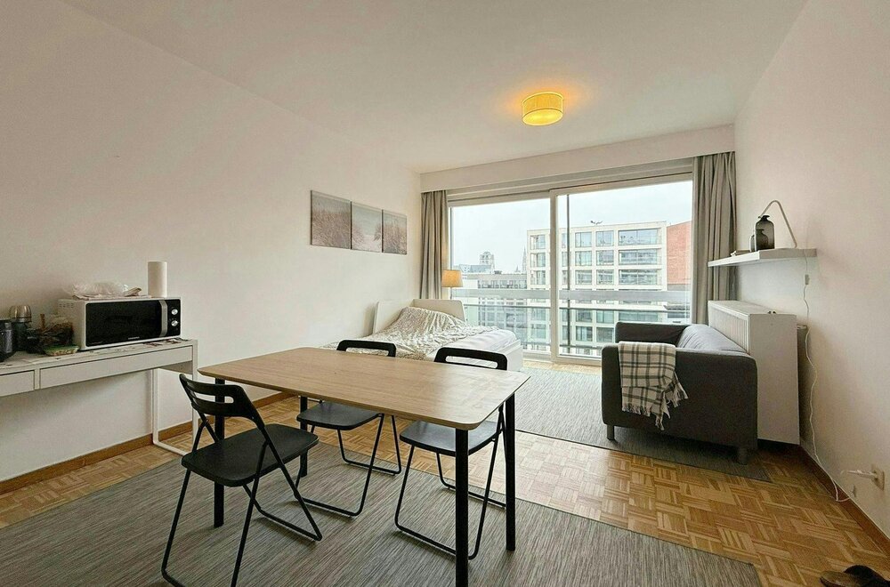 studio-te-koop-in-het-centrum-van-antwerpen002.jpg