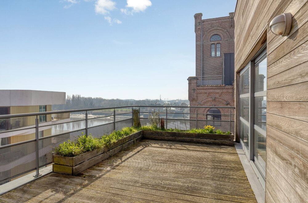 instapklaar-dakappartement-met-zicht-op-het-water-in-boom007.jpg