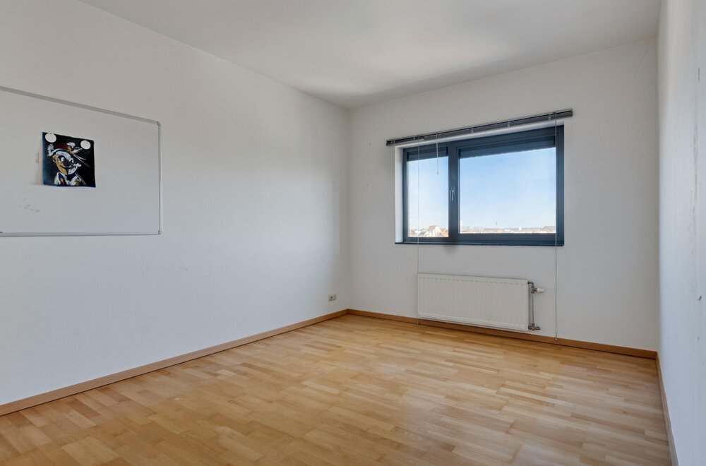 instapklaar-dakappartement-met-zicht-op-het-water-in-boom010.jpg