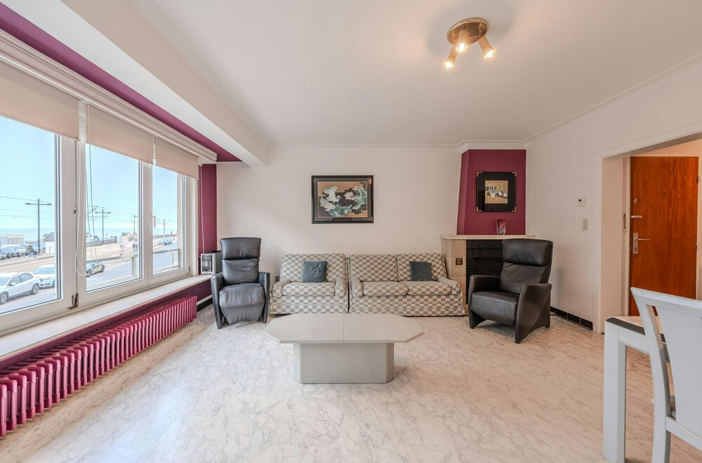 centraal-gelegen-2-slaapkamerappartement-met-zeezicht-007.jpg