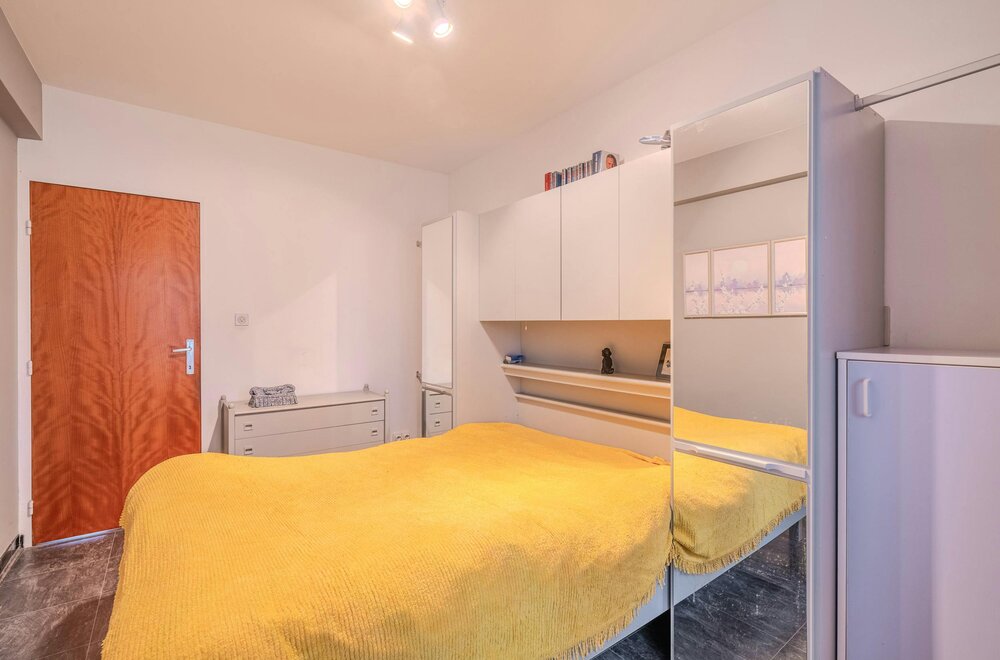 centraal-gelegen-2-slaapkamerappartement-met-zeezicht-014.jpg
