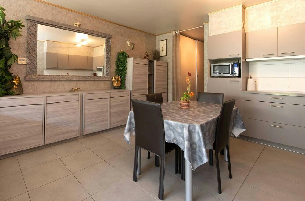 gelijkvloers-appartement-met-tuin-te-koop-op-rustige-locatie008.jpg