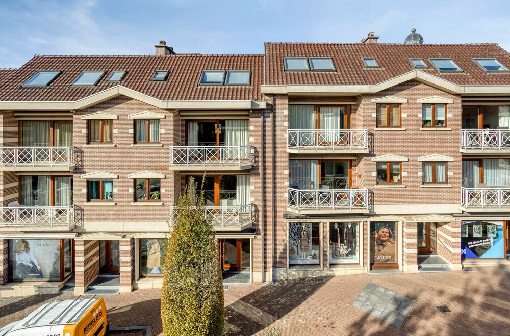 commercieel-gelijkvloers-pand-van-180-m-op-absolute-toplocatie-in-grimbergen029.jpg