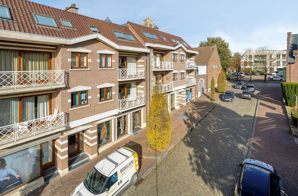 commercieel-gelijkvloers-pand-van-180-m-op-absolute-toplocatie-in-grimbergen030.jpg