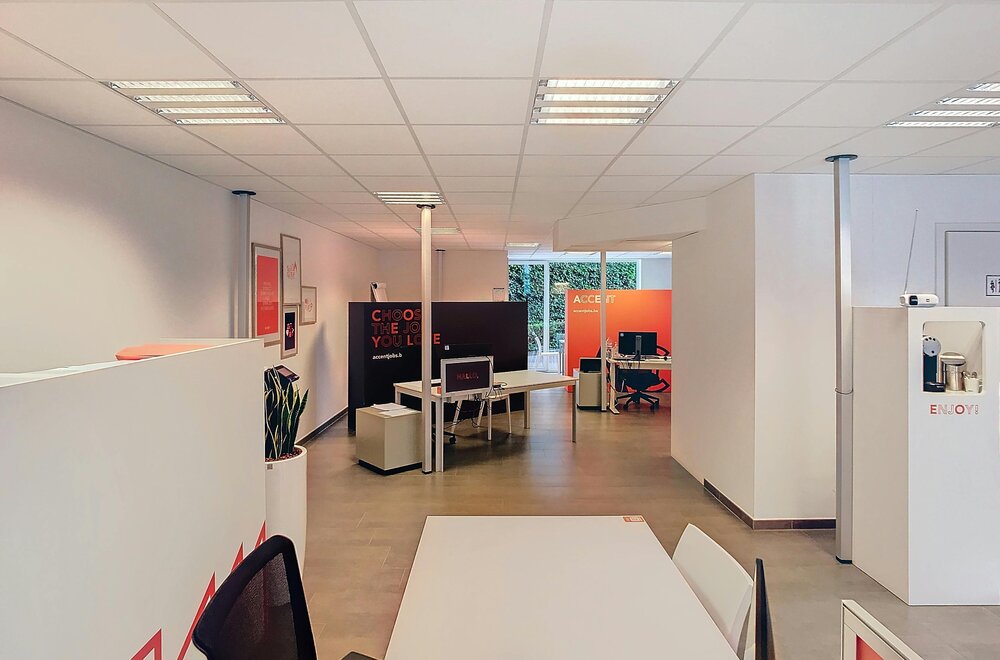 instapklaar-kantoor-te-koop-in-roeselare004.jpg
