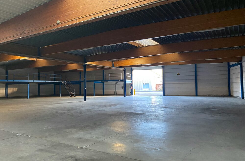 commerci-le-site-te-koop-langs-de-ring-te-roeselare019.jpg