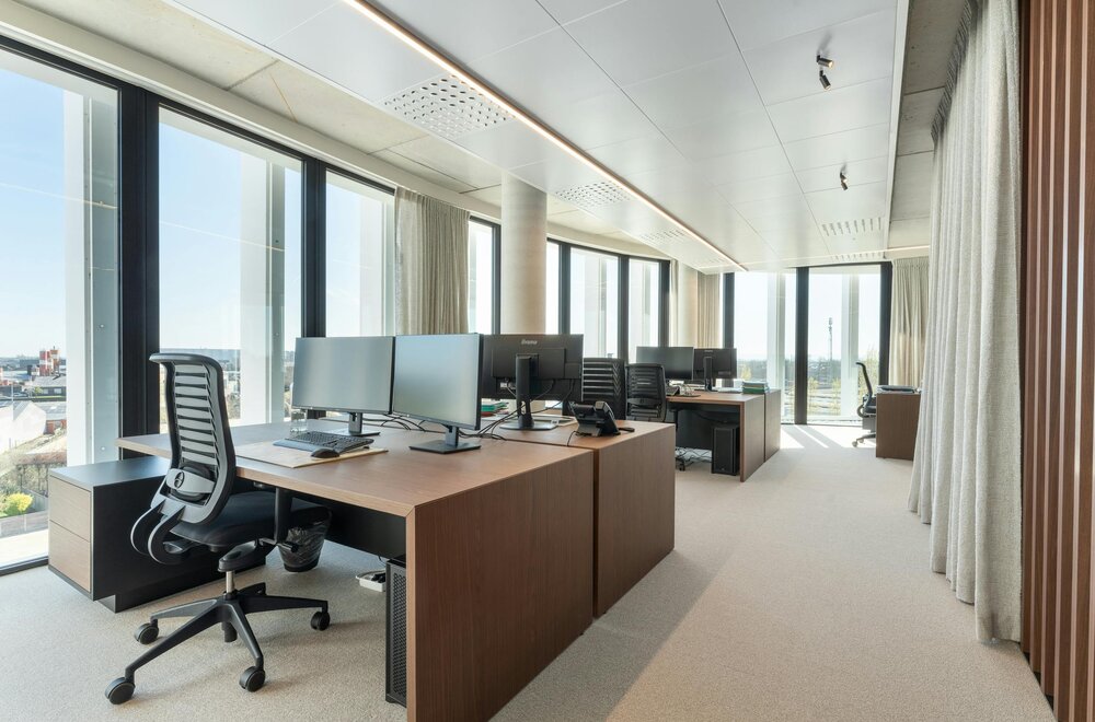 kantooruimte-vanaf-ca-111m-in-prestigieuze-office-one-001.jpg