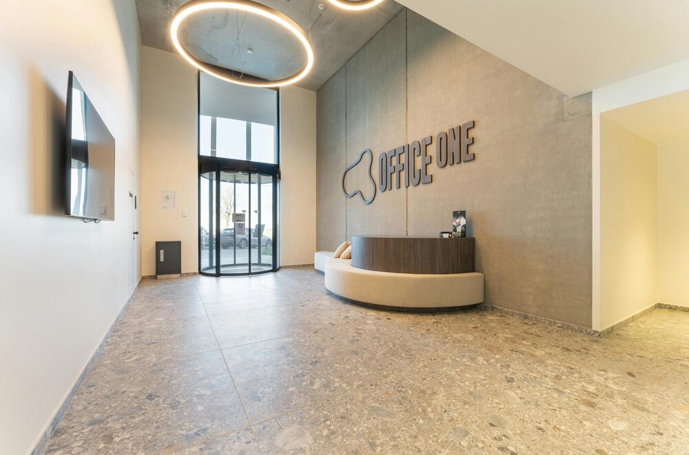 kantooruimte-vanaf-ca-111m-in-prestigieuze-office-one-006.jpg