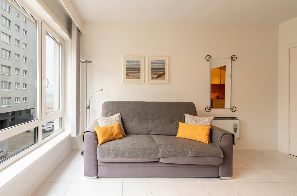 studio-met-zijdelings-zeezicht-te-koop-te-middelkerke-006.jpg