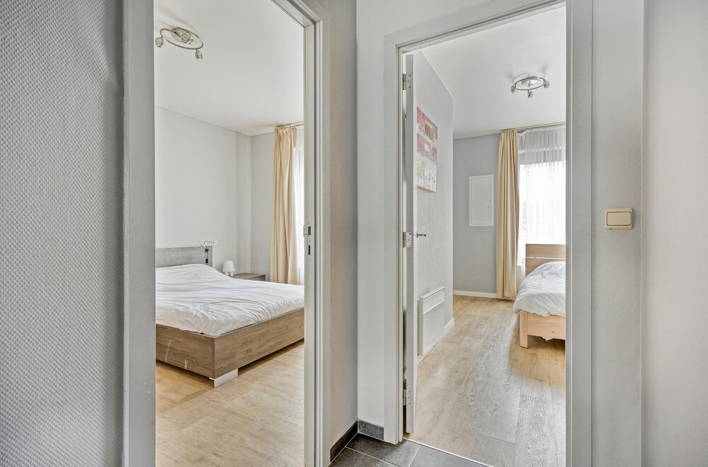 te-koop-pre-sale-2-slpk-appt-met-balkon-emile-jacqmain010.jpg