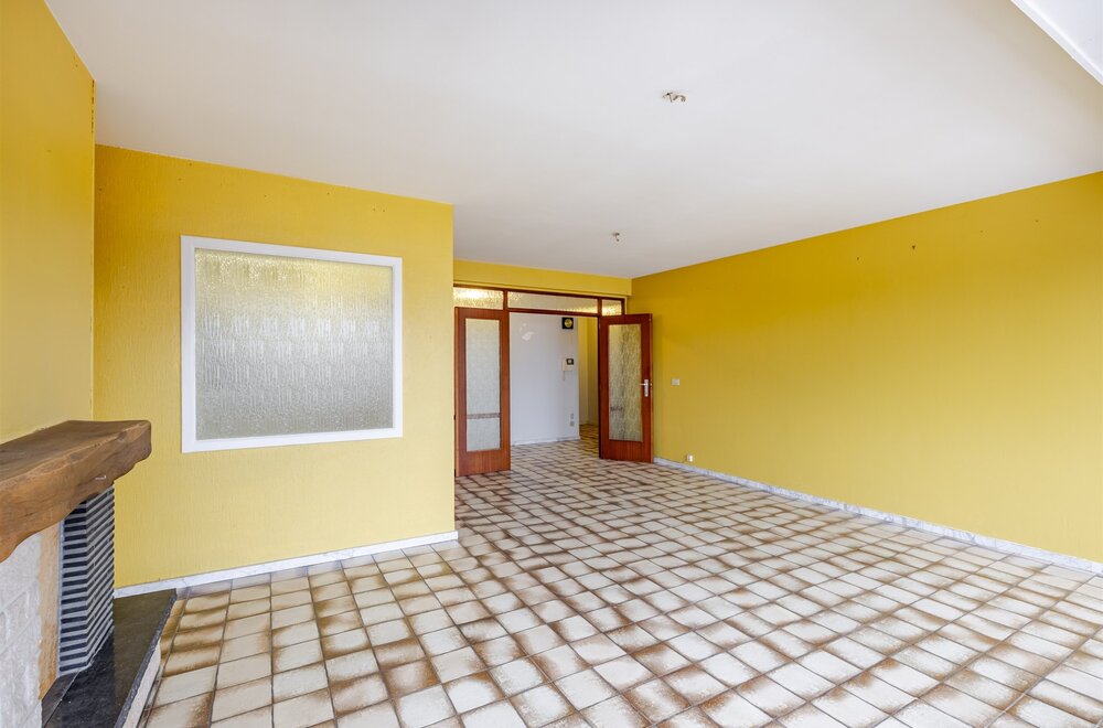 appartement-op-de-vierde-verdieping-te-hopmarkt-aalst002.jpg