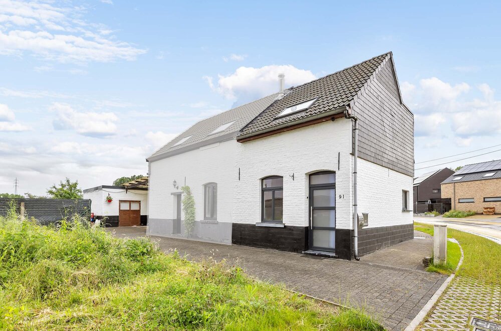 instapklare-woning-met-tuin-te-wambeek017.jpg
