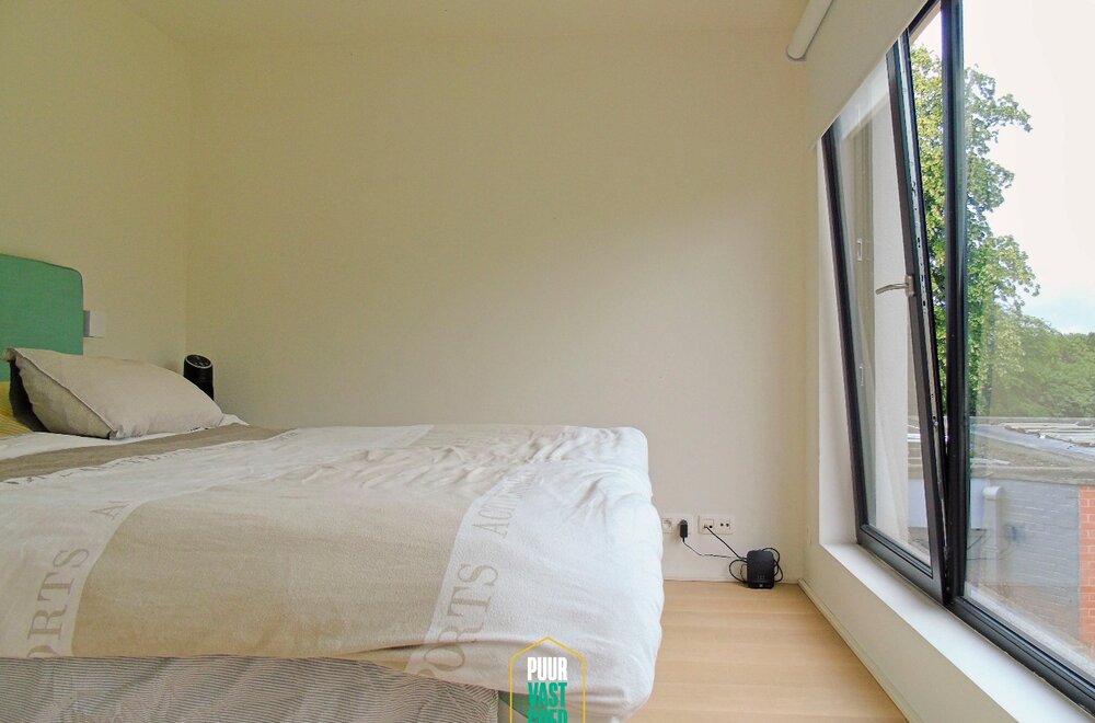 strak-moderne-renovatie-in-dialoog-met-authentieke-charme019.jpg
