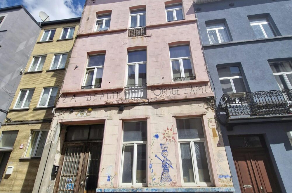te-koop-te-renoveren-opbrengsteigendom-8-studio-s-depot001.jpg