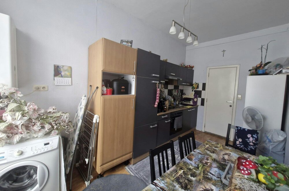 te-koop-te-renoveren-opbrengsteigendom-8-studio-s-depot008.jpg