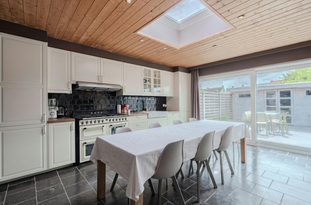 instapklare-woning-met-zongericht-terras-in-centrum-middelkerke-012.jpg