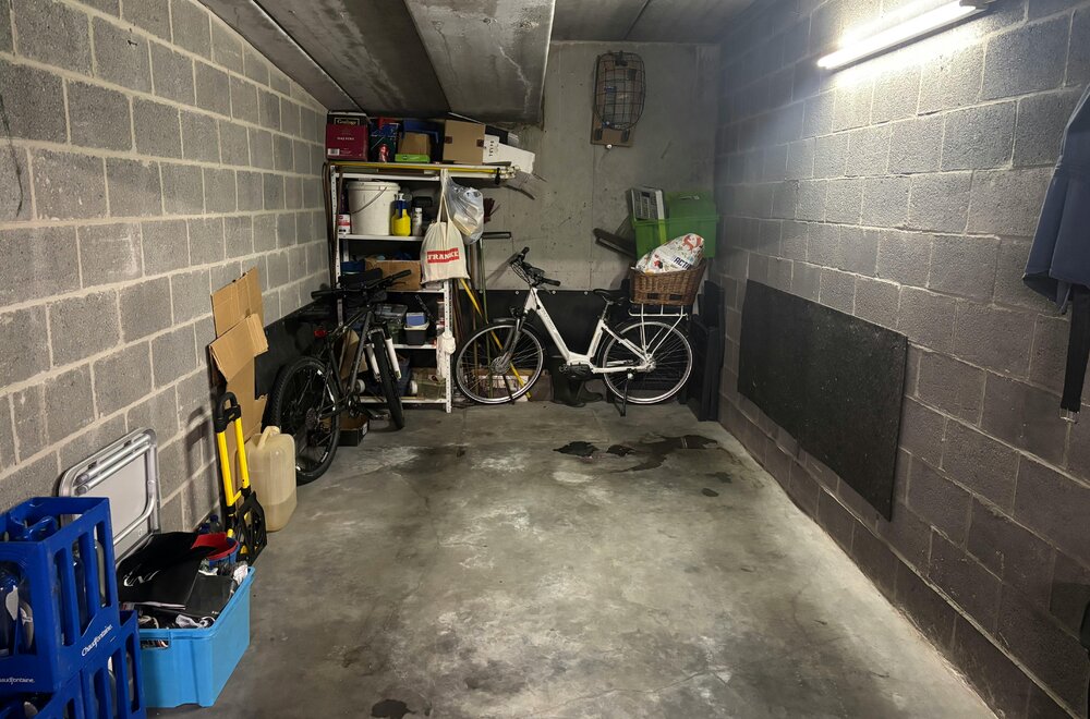 garagebox-te-koop-gelegen-zeedijk-261-middelkerke006.jpg