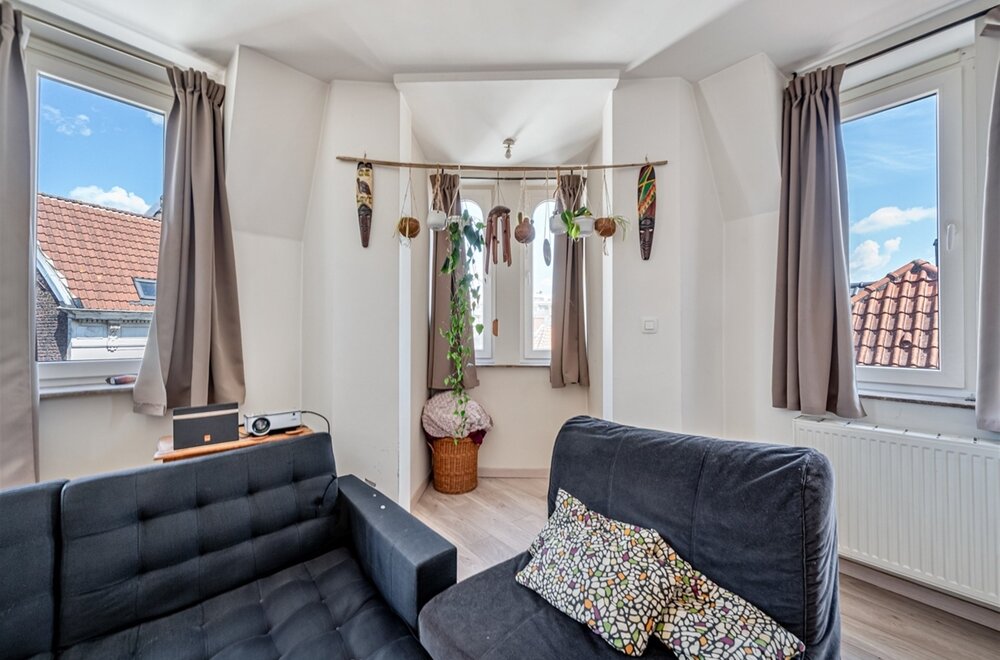gerenoveerde-opbrengsteigendom-bestaande-uit-handelspand-en-3-appartementen035.jpg