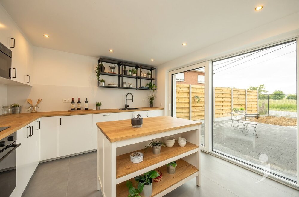 volledig-gerenoveerde-woning-in-tremelo-007.jpg