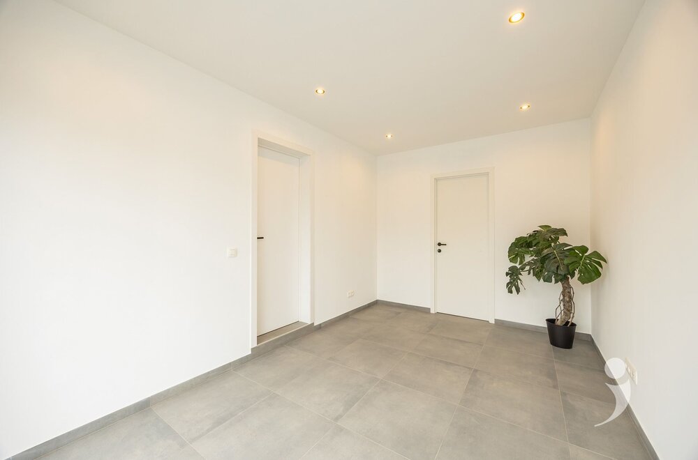 volledig-gerenoveerde-woning-in-tremelo-010.jpg