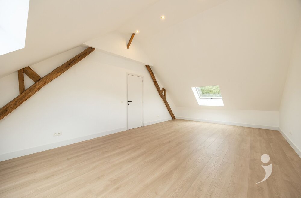 volledig-gerenoveerde-woning-in-tremelo-014.jpg