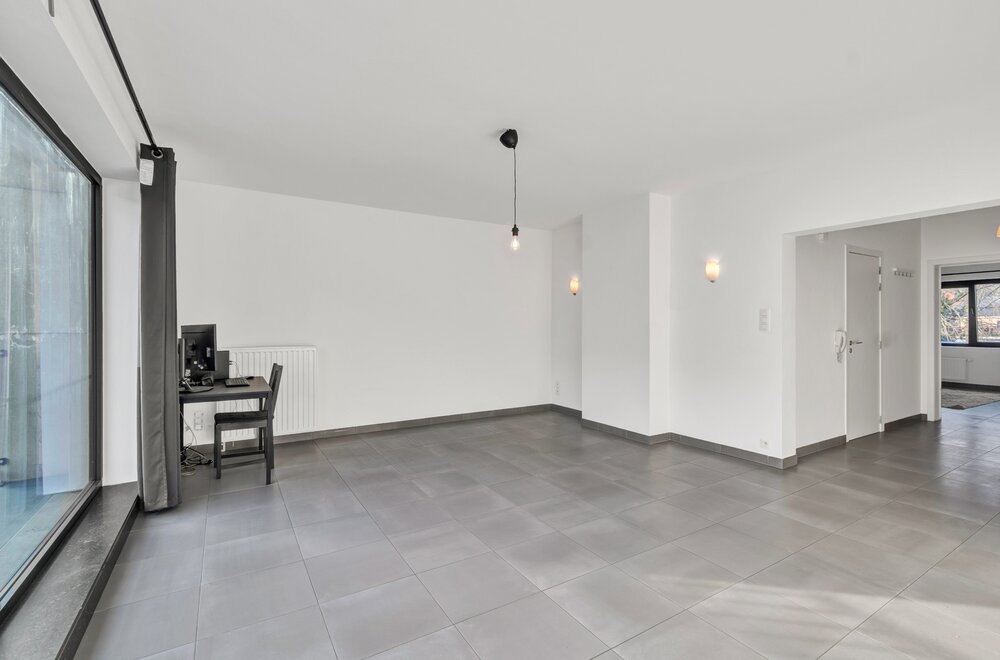 appartement-met-2-ruime-slaapkamers-dichtbij-centrum-aalst002.jpg