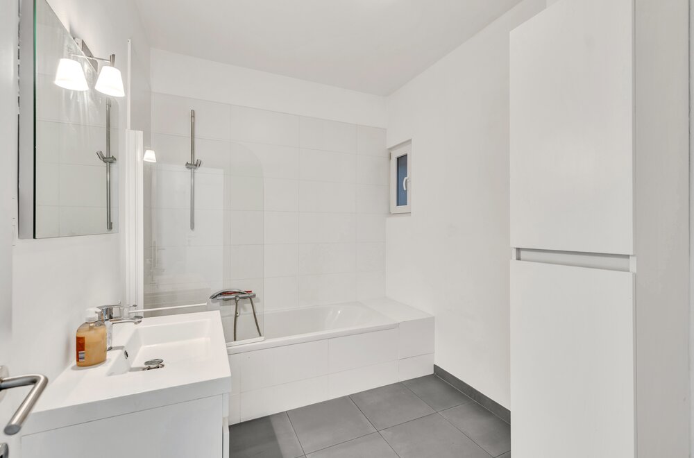 appartement-met-2-ruime-slaapkamers-dichtbij-centrum-aalst007.jpg