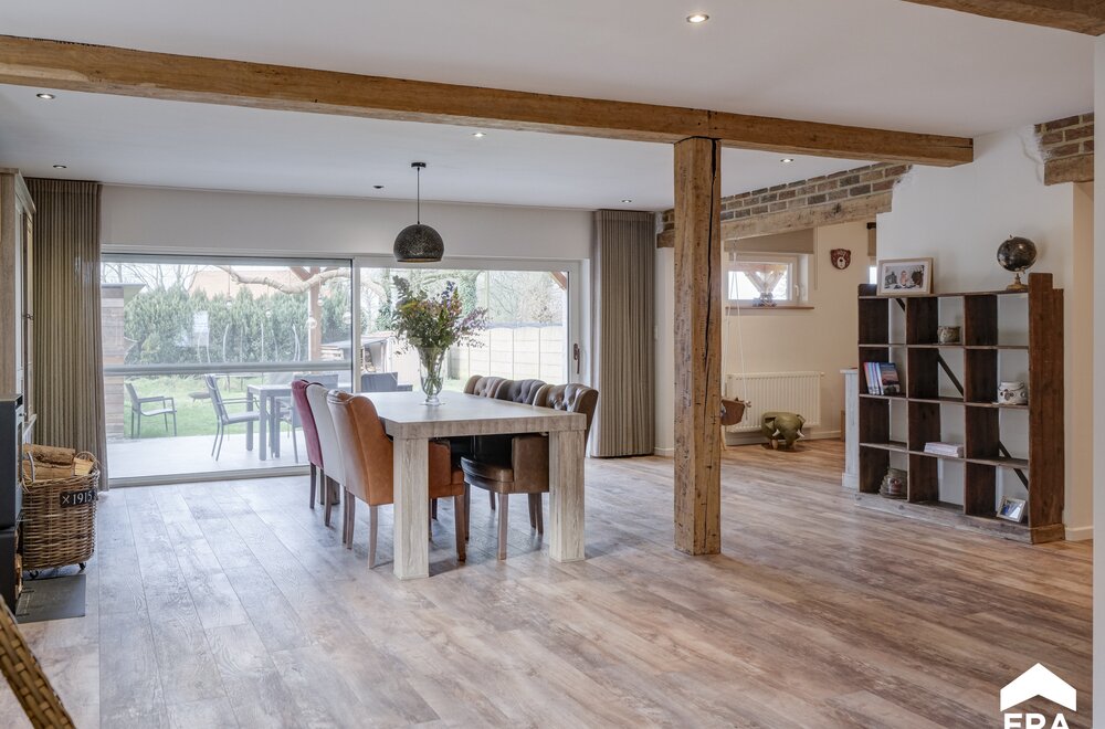 gerenoveerde-gezinswoning-met-4-slaapkamers-en-2-badkamers008.jpg