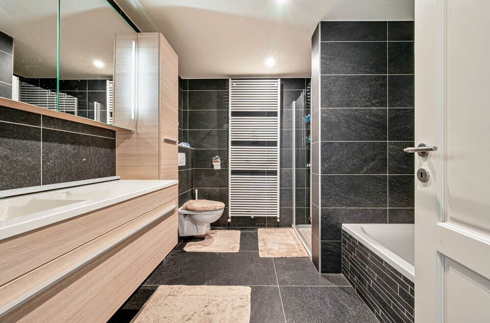 knap-en-ruim-2ev-appartement-ca-120m2-met-zicht-op-het-park-van-sint-niklaas018.jpg