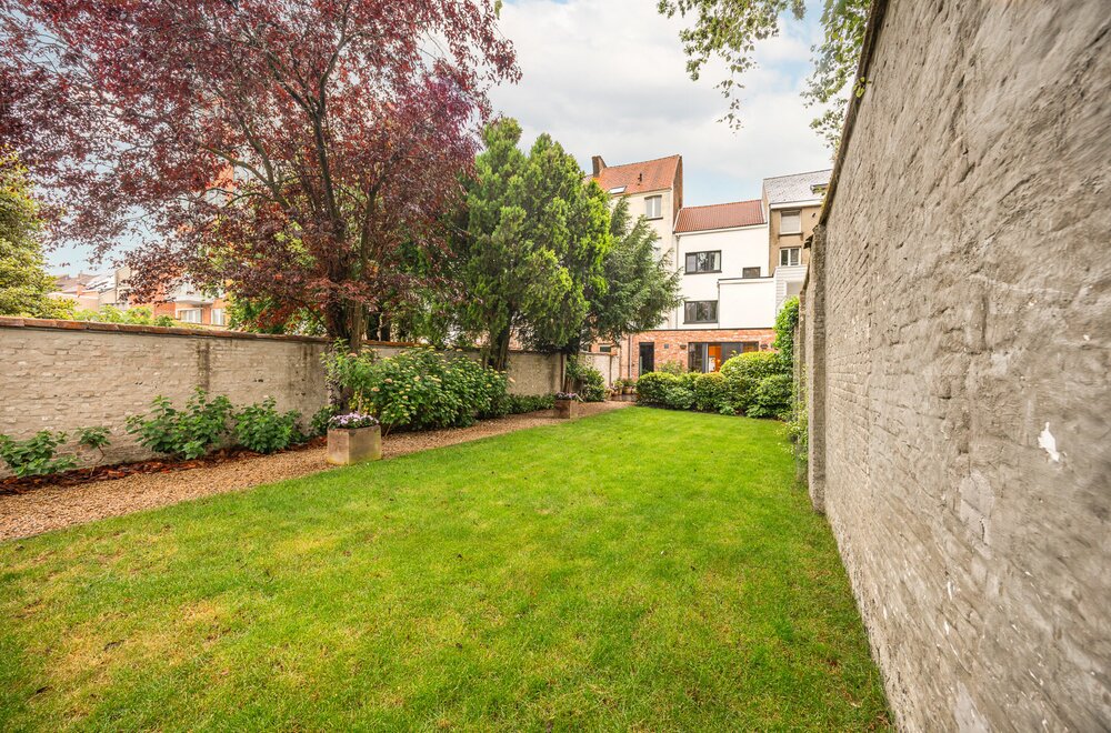 ruime-herenwoning-met-prachtige-tuin-in-hartje-mechelen003.jpg