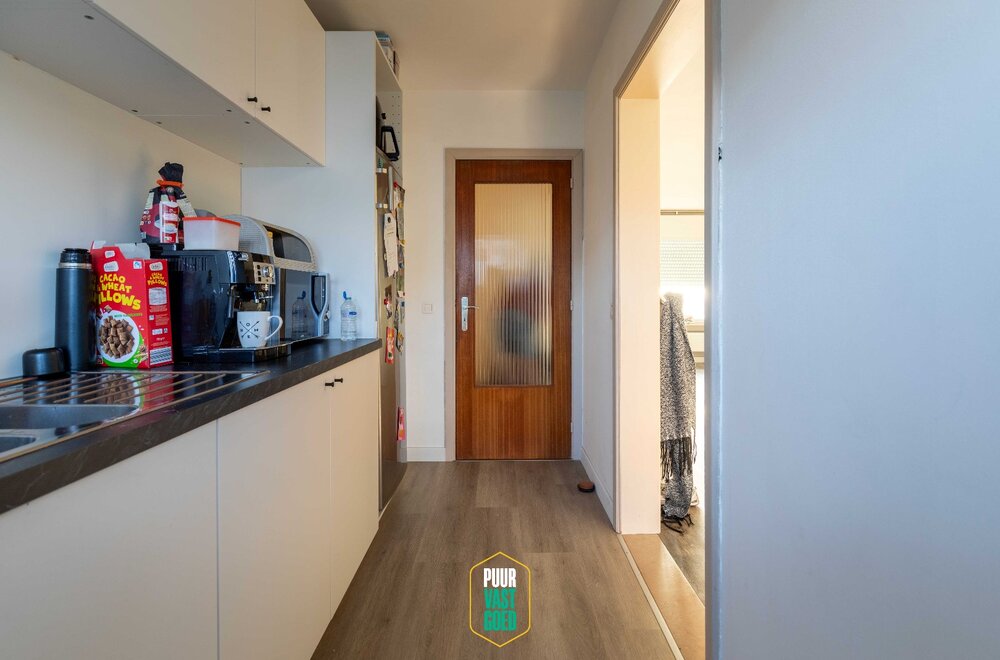 riant-gerenoveerd-gelijkvloers-appartement-met-terras-aan-tuin005.jpg