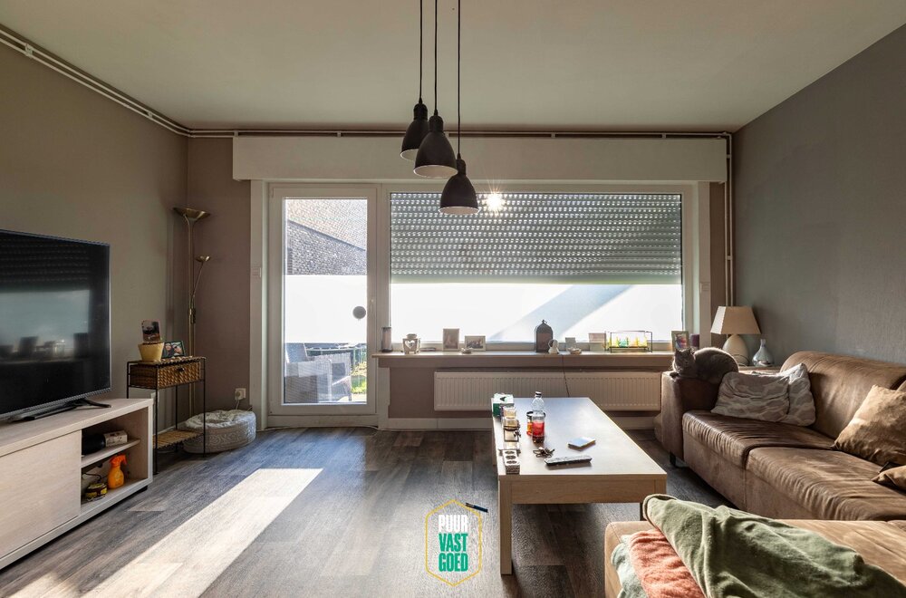 riant-gerenoveerd-gelijkvloers-appartement-met-terras-aan-tuin006.jpg