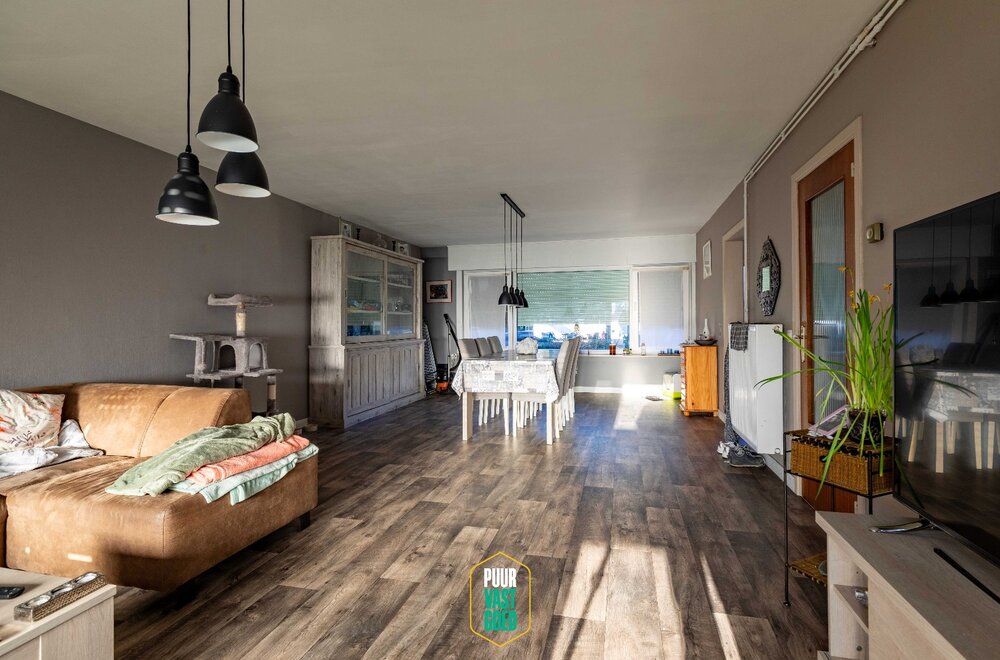 riant-gerenoveerd-gelijkvloers-appartement-met-terras-aan-tuin007.jpg