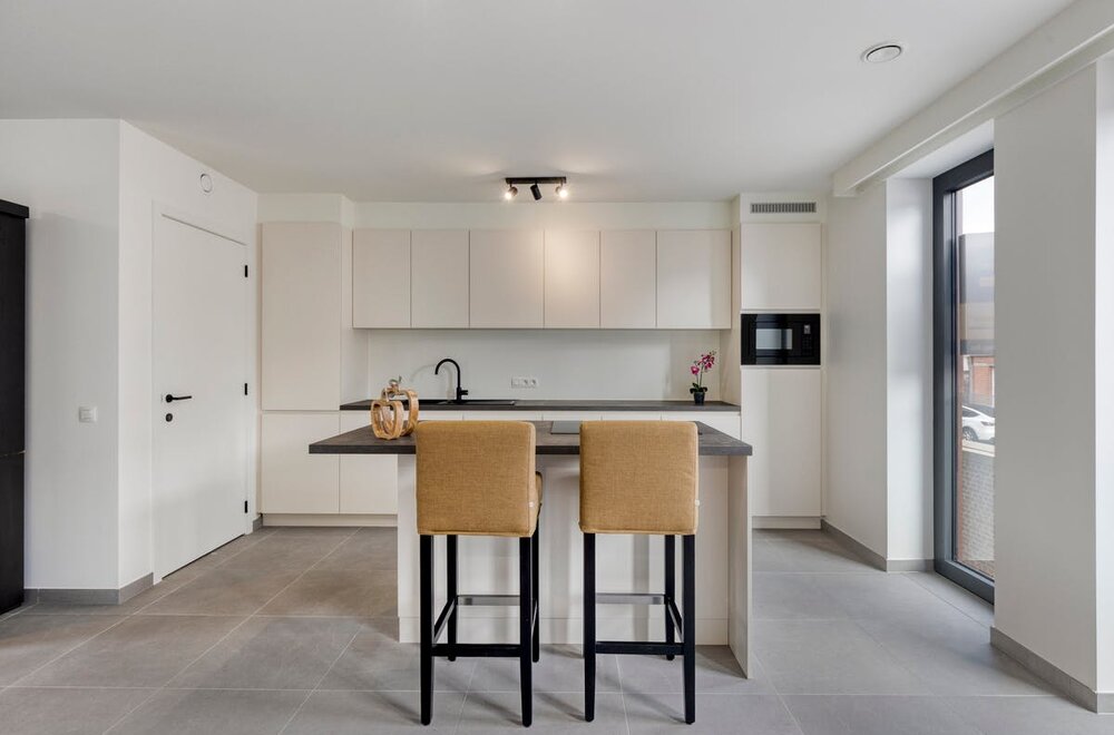 kwalitatief-en-ruim-nieuwbouwappartement-110m-in-beselare-008.jpg