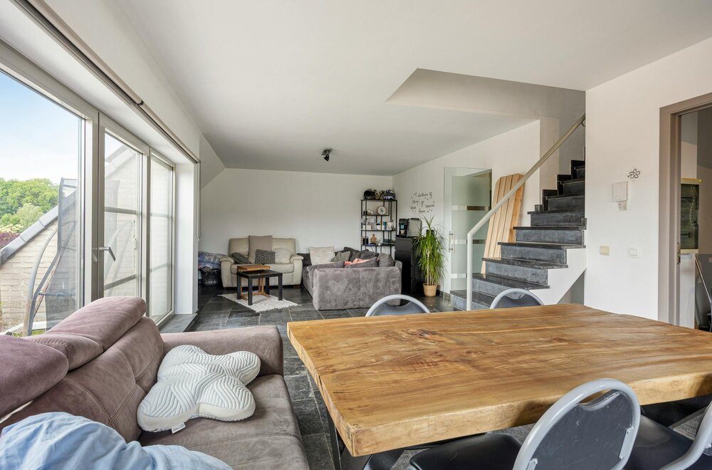 duplexappartement-met-2-slpks-te-koop-in-centrum-van-essen-008.jpg